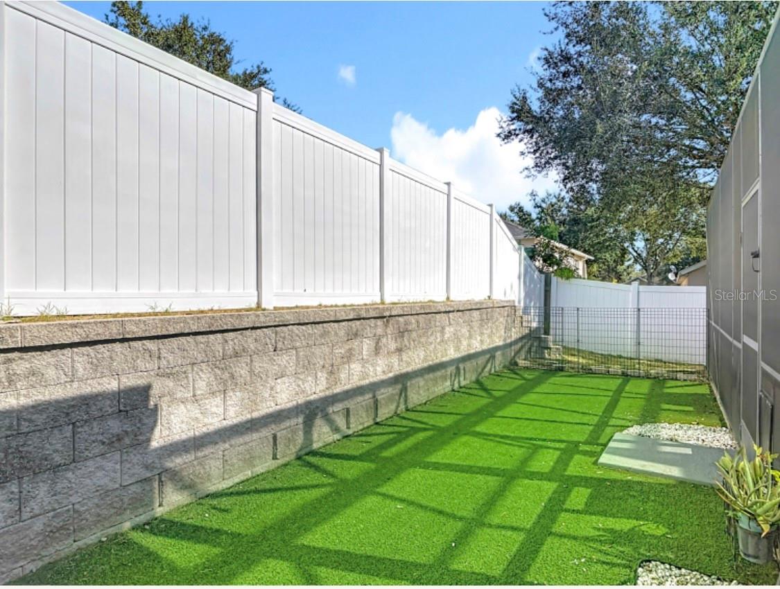 Image 53 of 69 For 25227 Chipshot Court