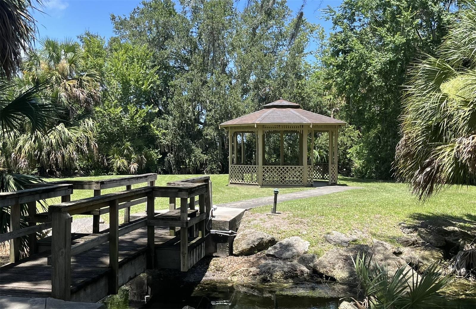 Image 18 of 26 For 308 Palm Coast Parkway Ne 203