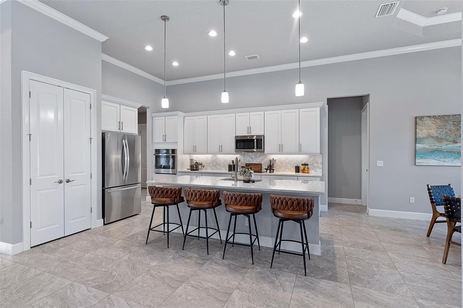 Image 16 of 100 For 252 Stirling Bridge Drive