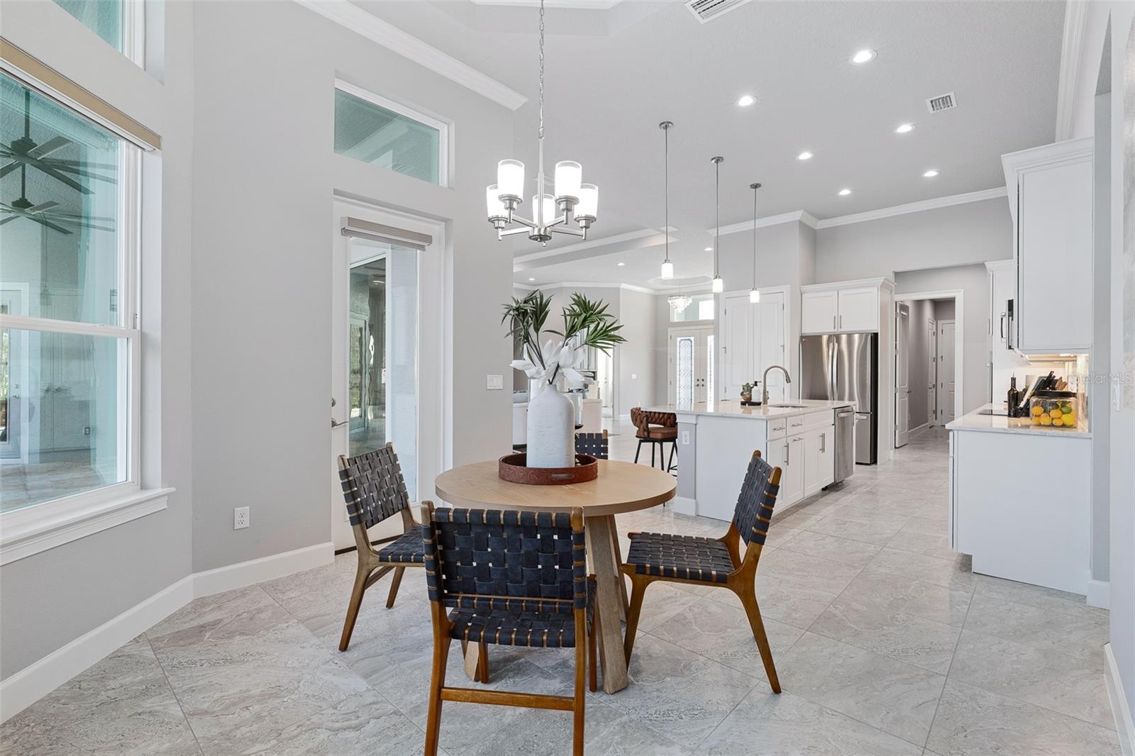 Image 22 of 100 For 252 Stirling Bridge Drive