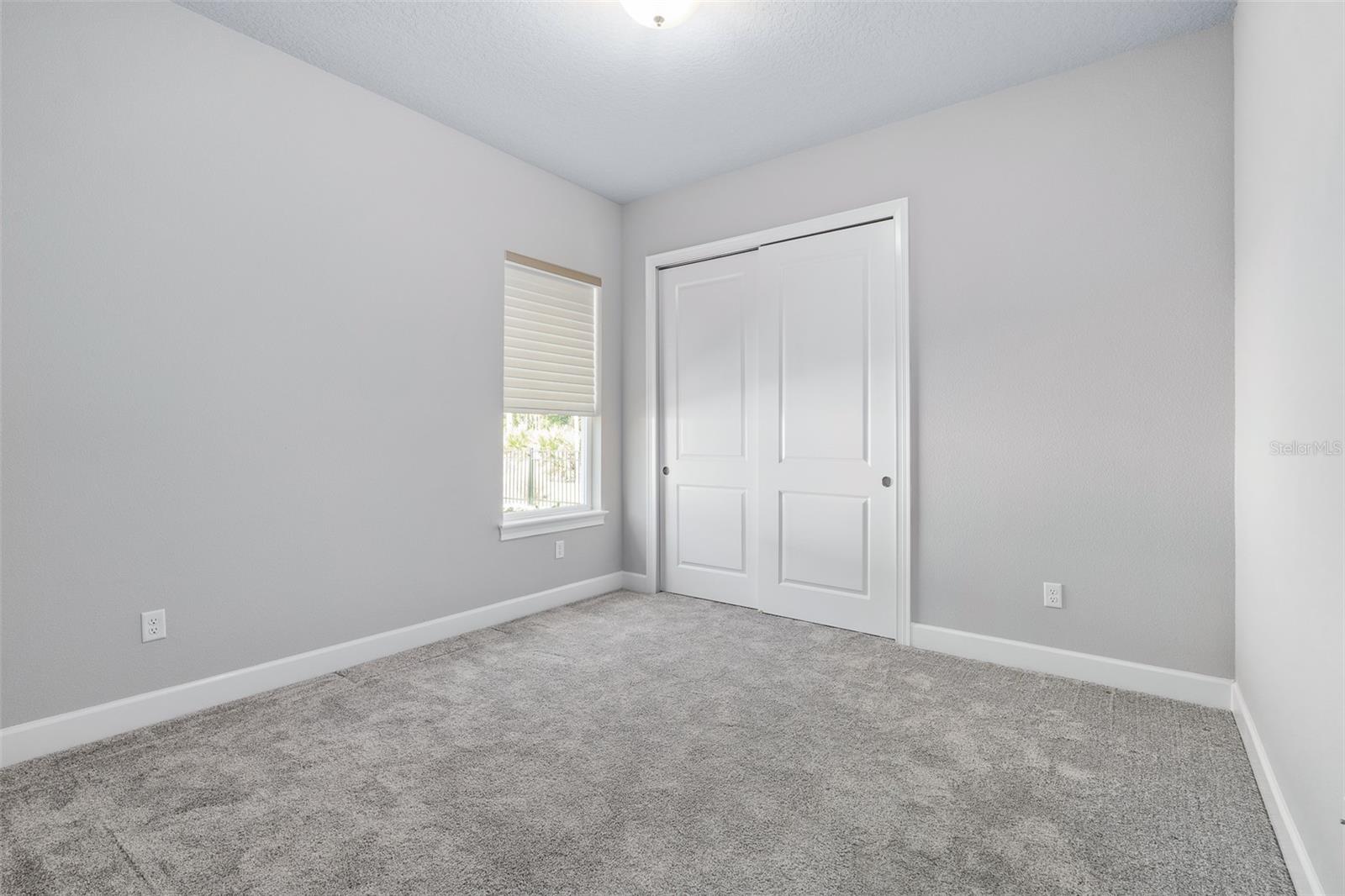 Image 36 of 100 For 252 Stirling Bridge Drive