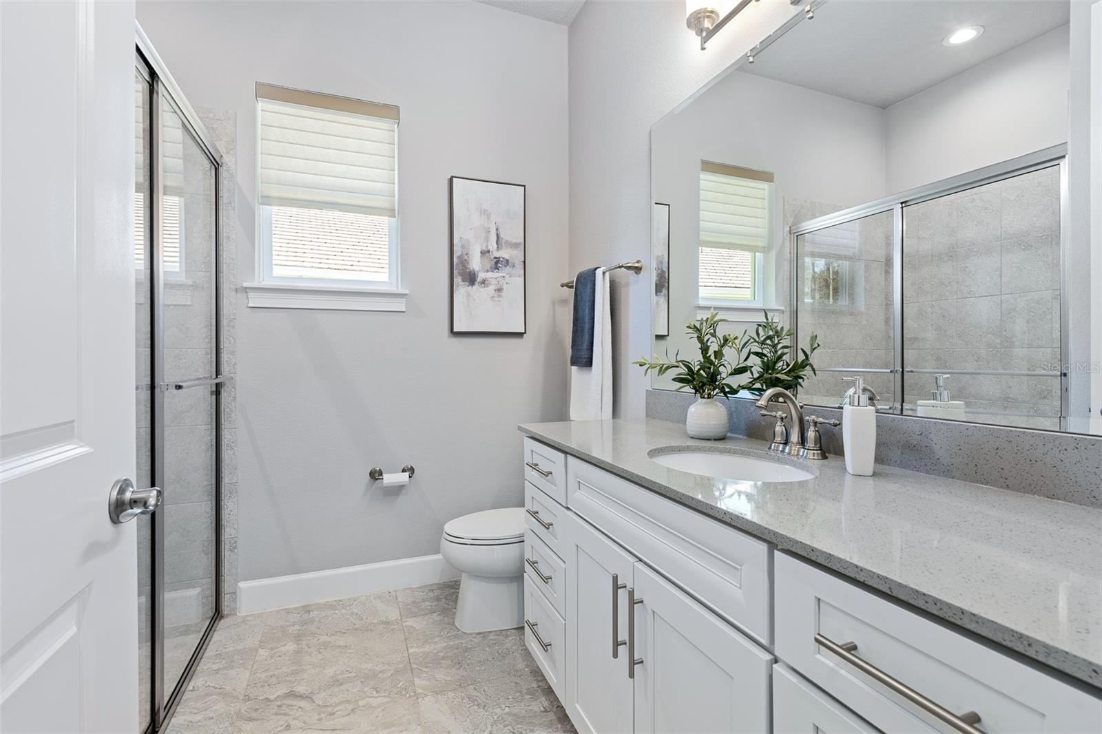 Image 40 of 100 For 252 Stirling Bridge Drive