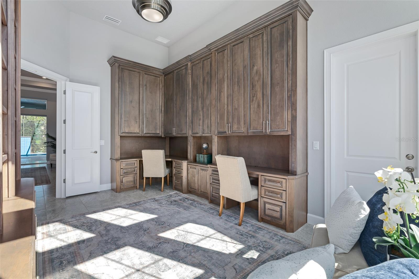 Image 52 of 100 For 252 Stirling Bridge Drive