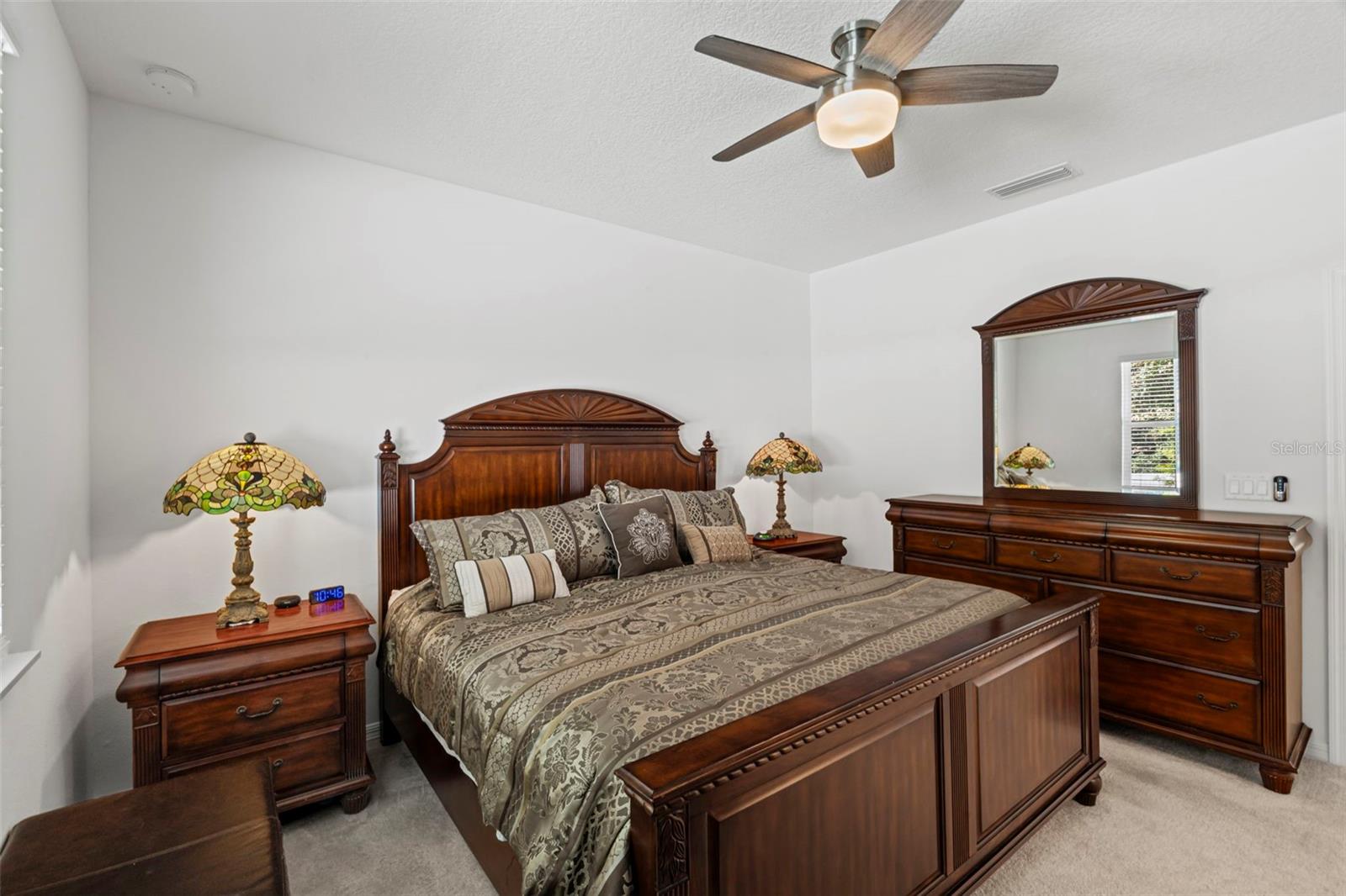 Image 14 of 47 For 543 Blind Oak Circle