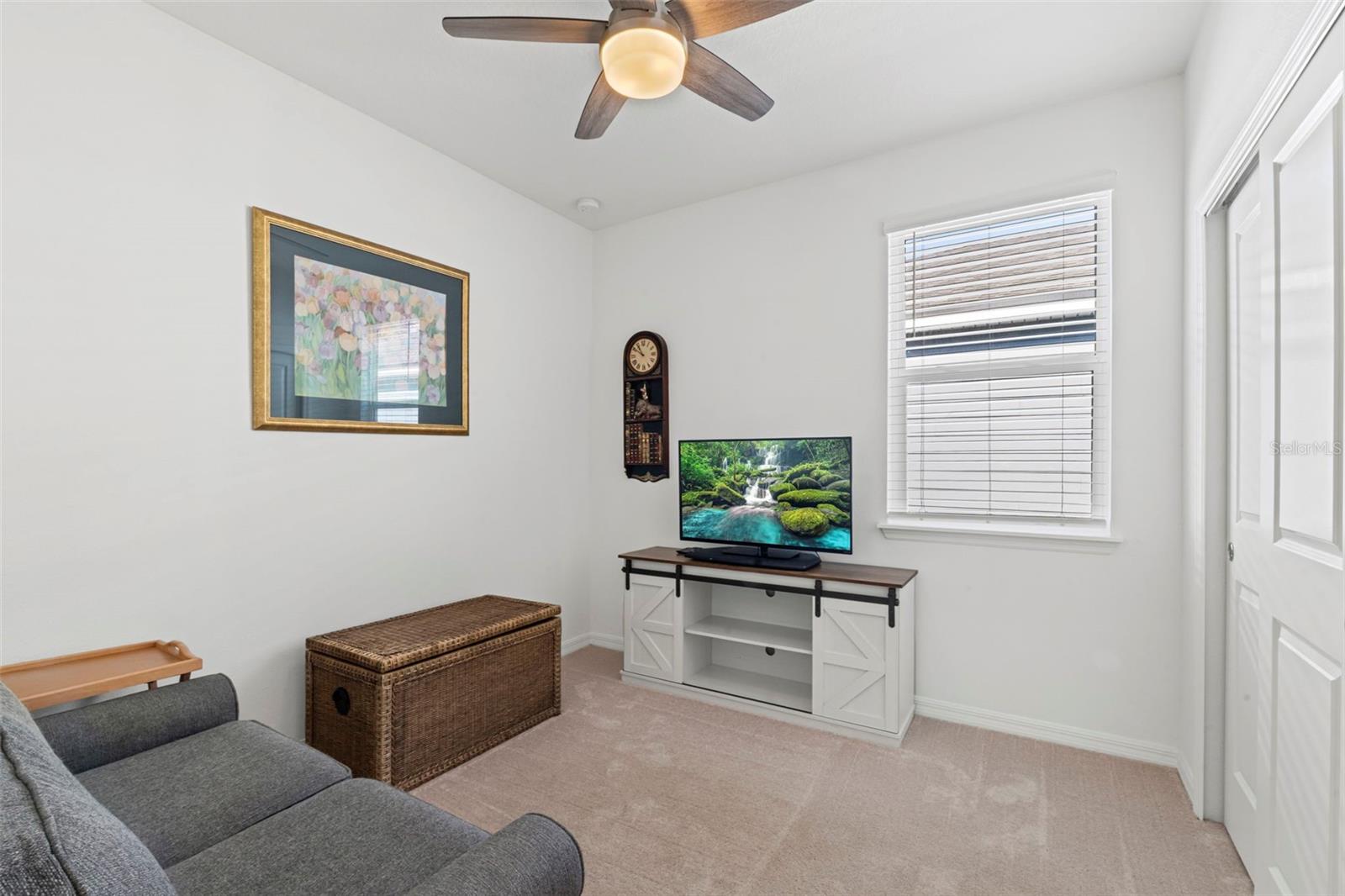 Image 21 of 47 For 543 Blind Oak Circle