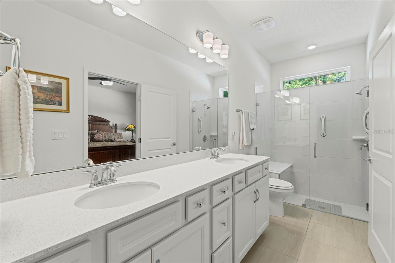 Image 4 of 47 For 543 Blind Oak Circle