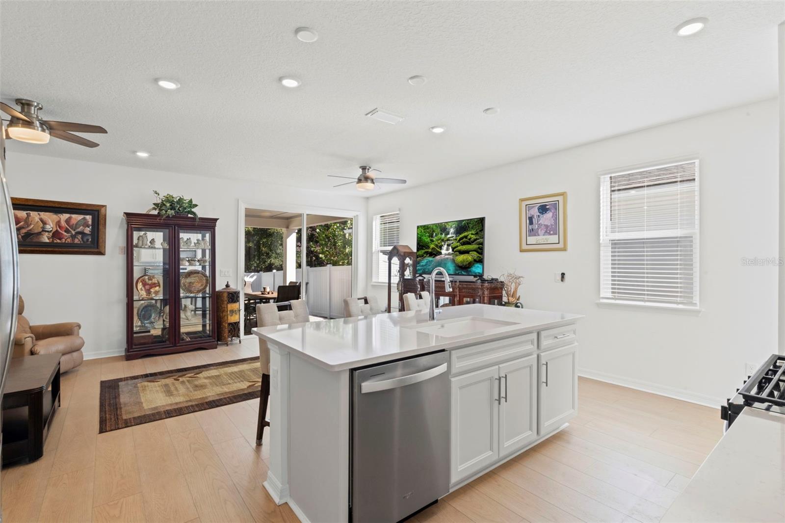 Image 9 of 47 For 543 Blind Oak Circle