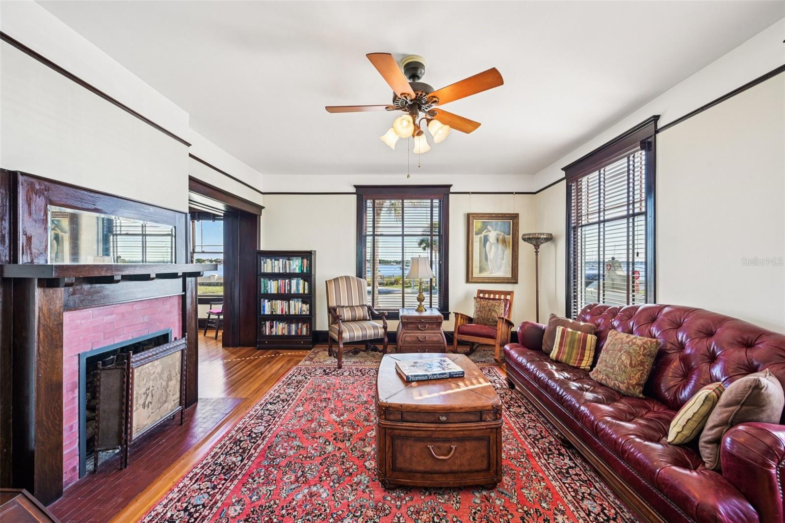 Image 17 of 93 For 178 Avenida Menendez