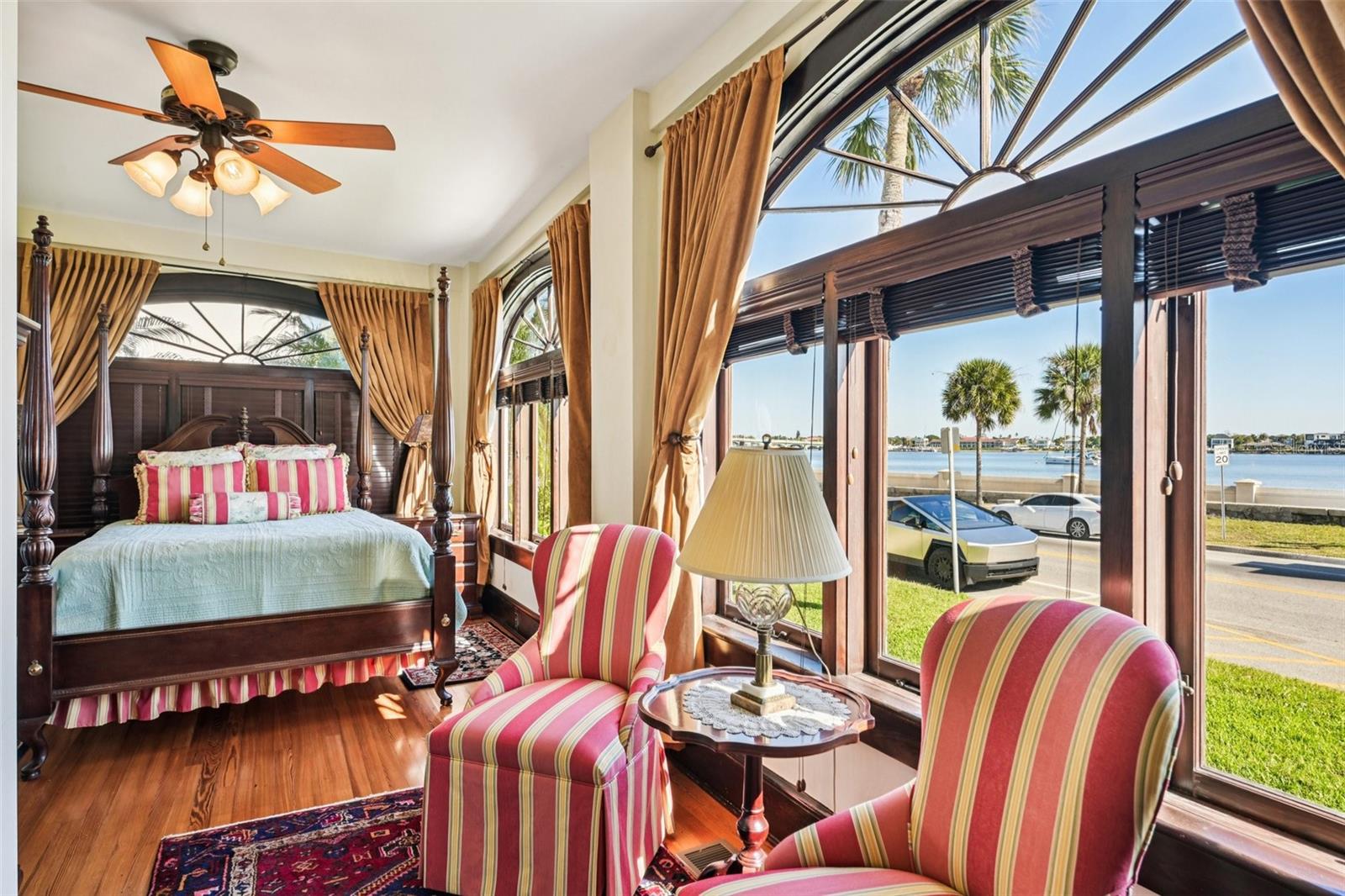 Image 36 of 93 For 178 Avenida Menendez