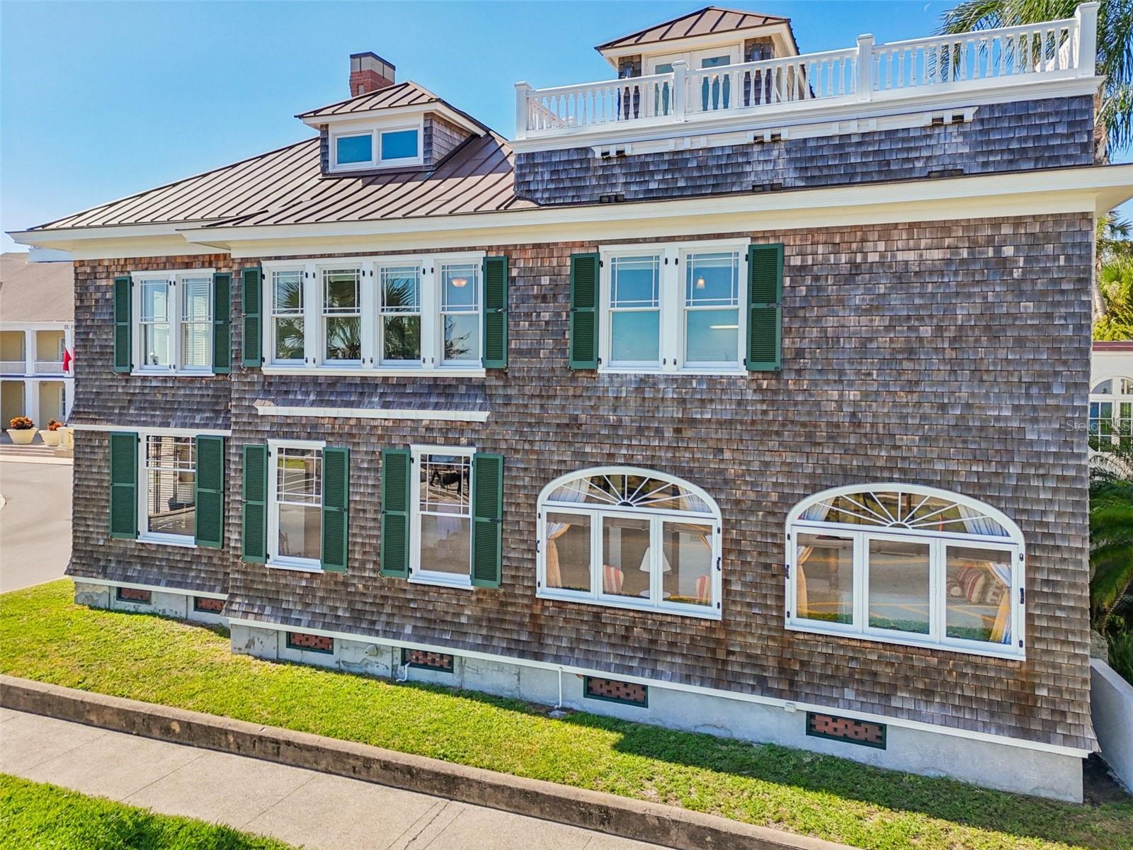 Image 4 of 93 For 178 Avenida Menendez