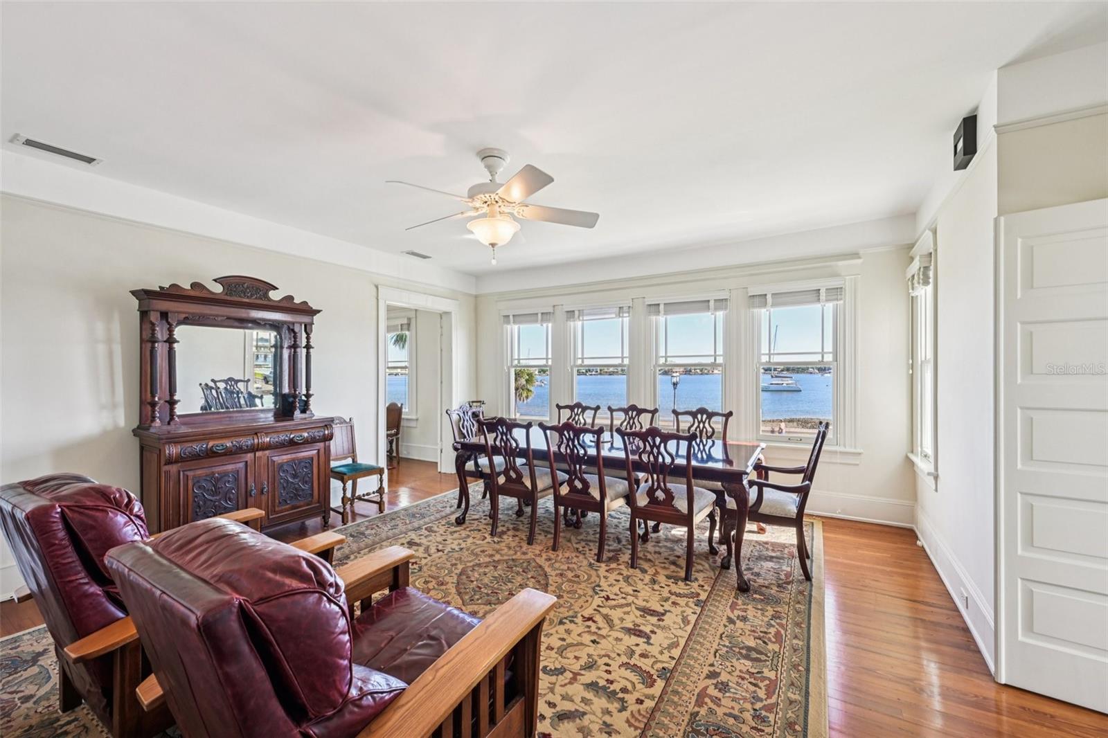 Image 52 of 93 For 178 Avenida Menendez