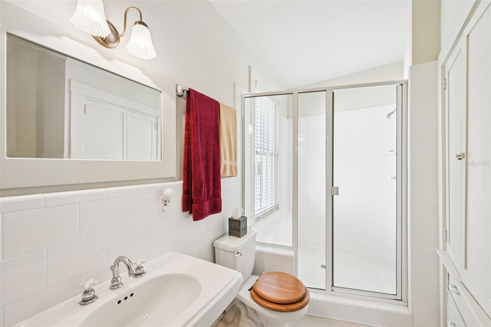 Image 65 of 93 For 178 Avenida Menendez