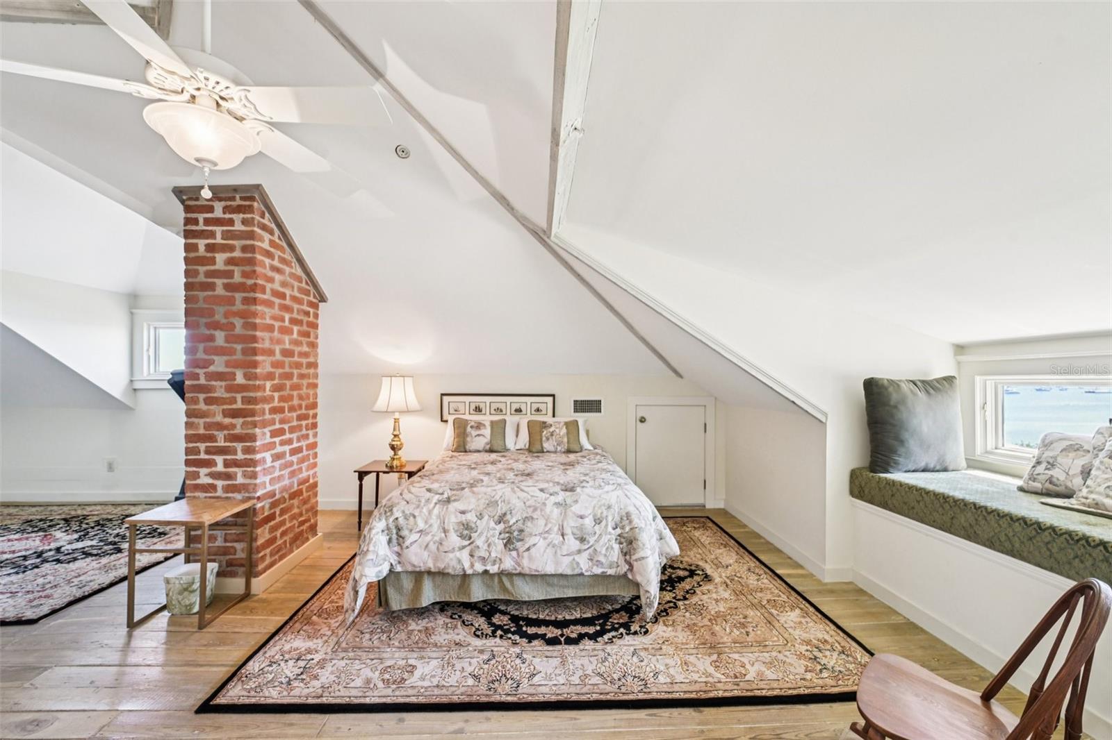 Image 71 of 93 For 178 Avenida Menendez