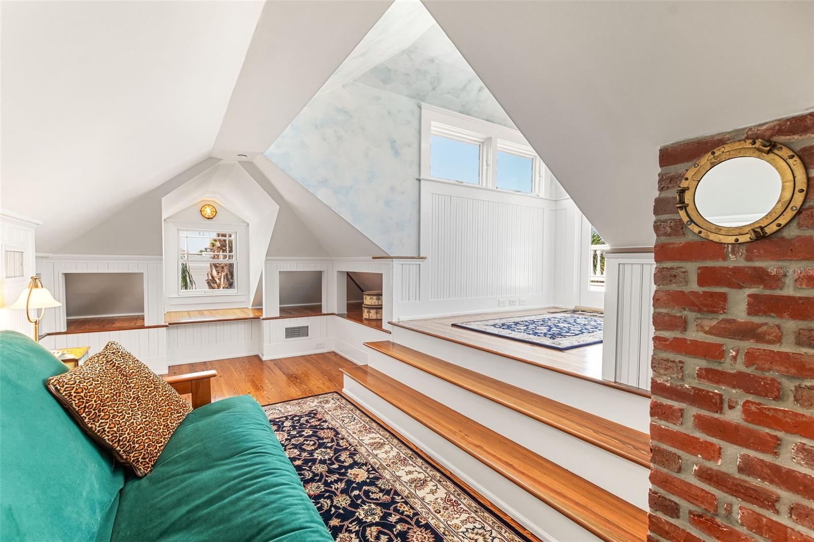 Image 74 of 93 For 178 Avenida Menendez