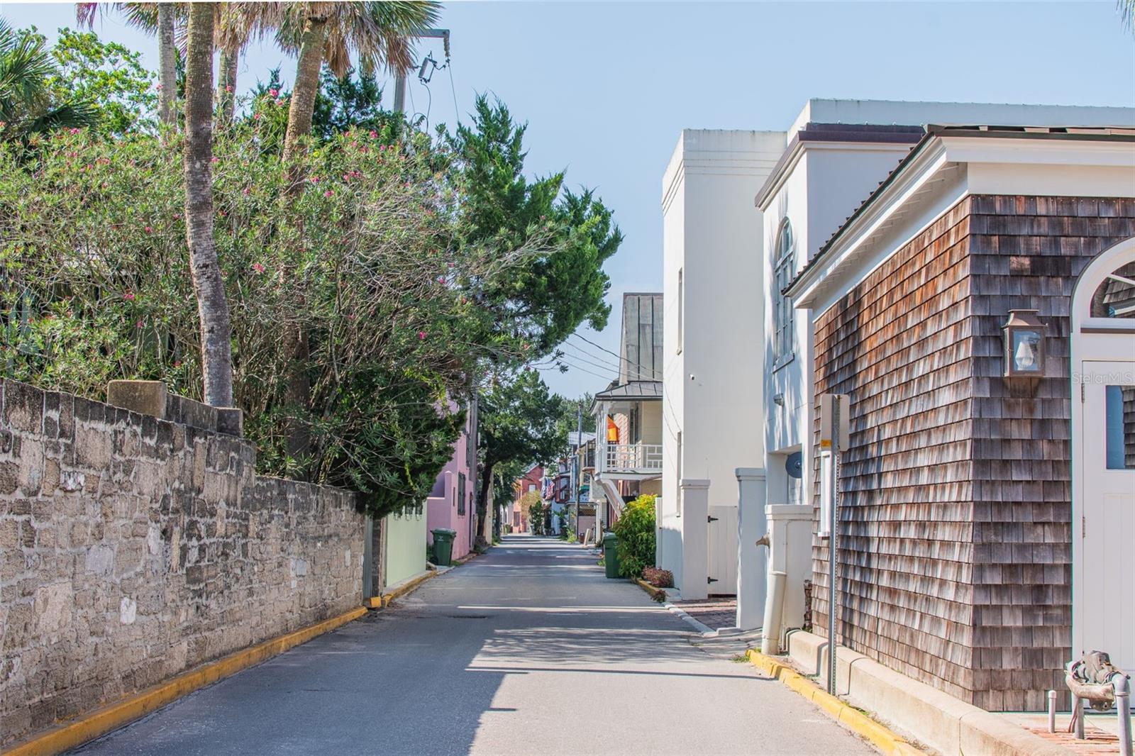 Image 8 of 93 For 178 Avenida Menendez