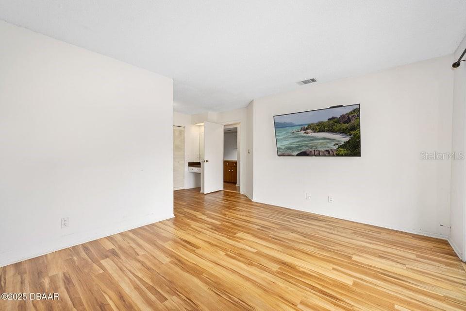 Image 14 of 39 For 517 Brown Pelican Drive