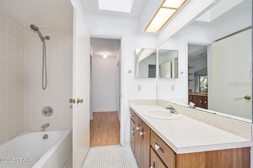 Image 19 of 39 For 517 Brown Pelican Drive