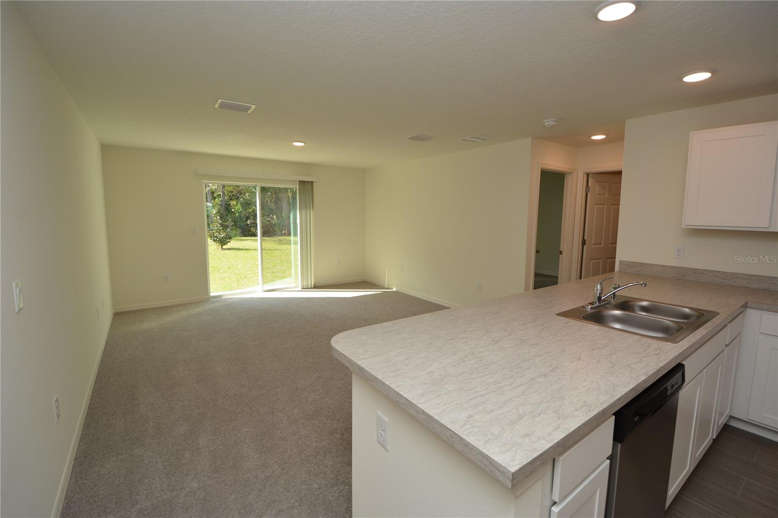 Image 11 of 30 For 8 Sea Flower Path