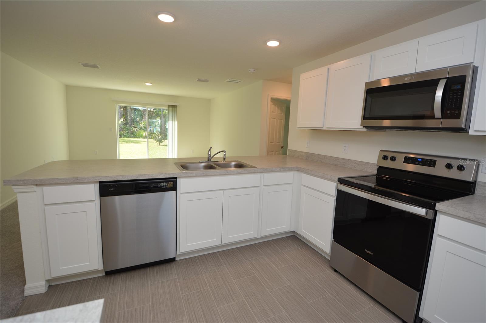 Image 8 of 30 For 8 Sea Flower Path