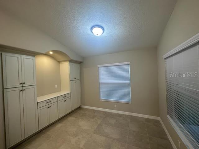 Image 10 of 18 For 9 Lewis Place