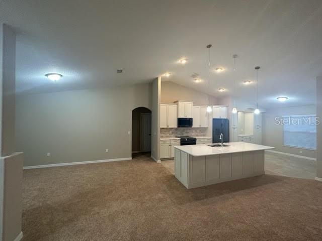 Image 4 of 18 For 9 Lewis Place