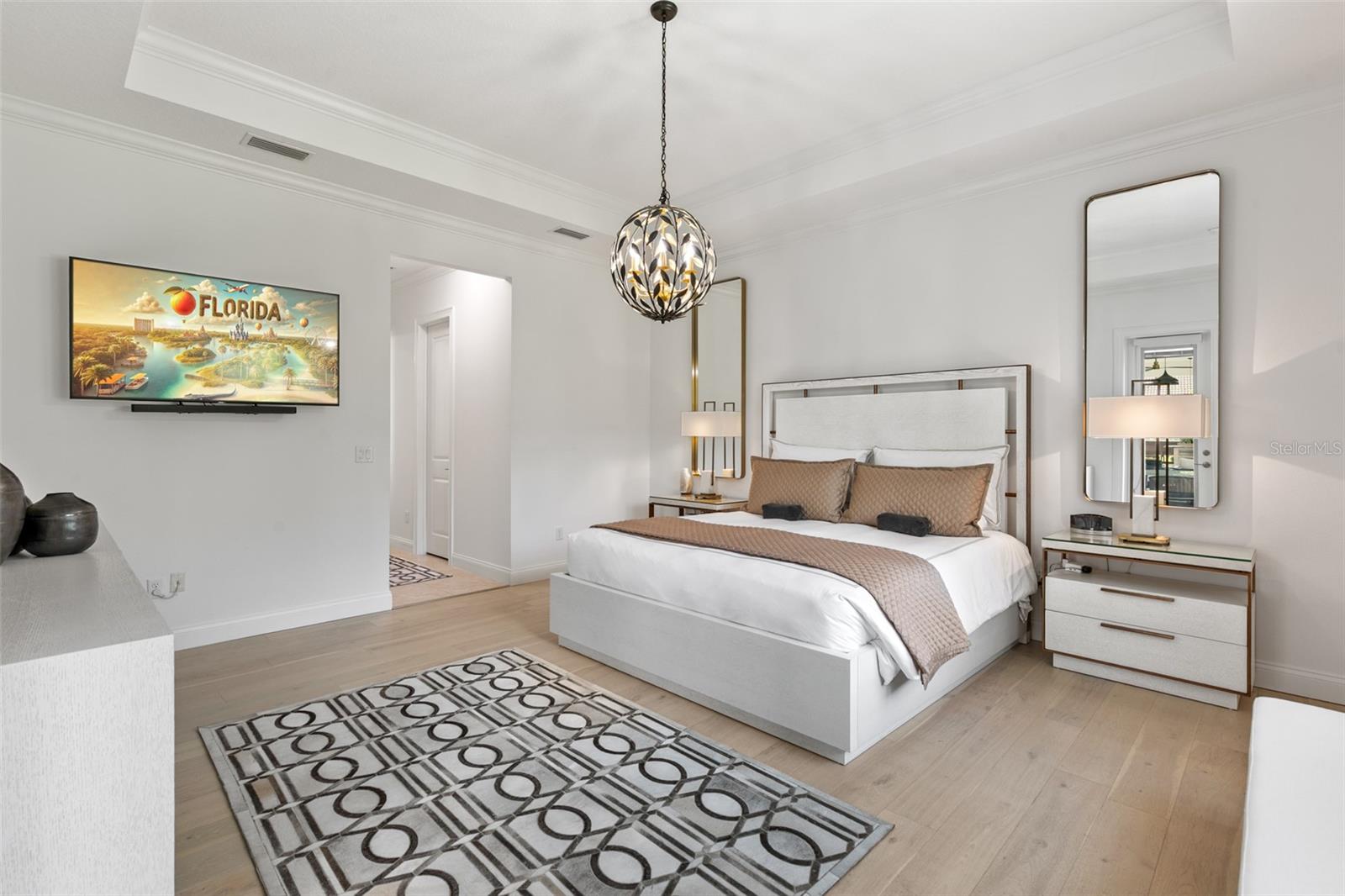 Image 28 of 62 For 215 Willow Oak Way