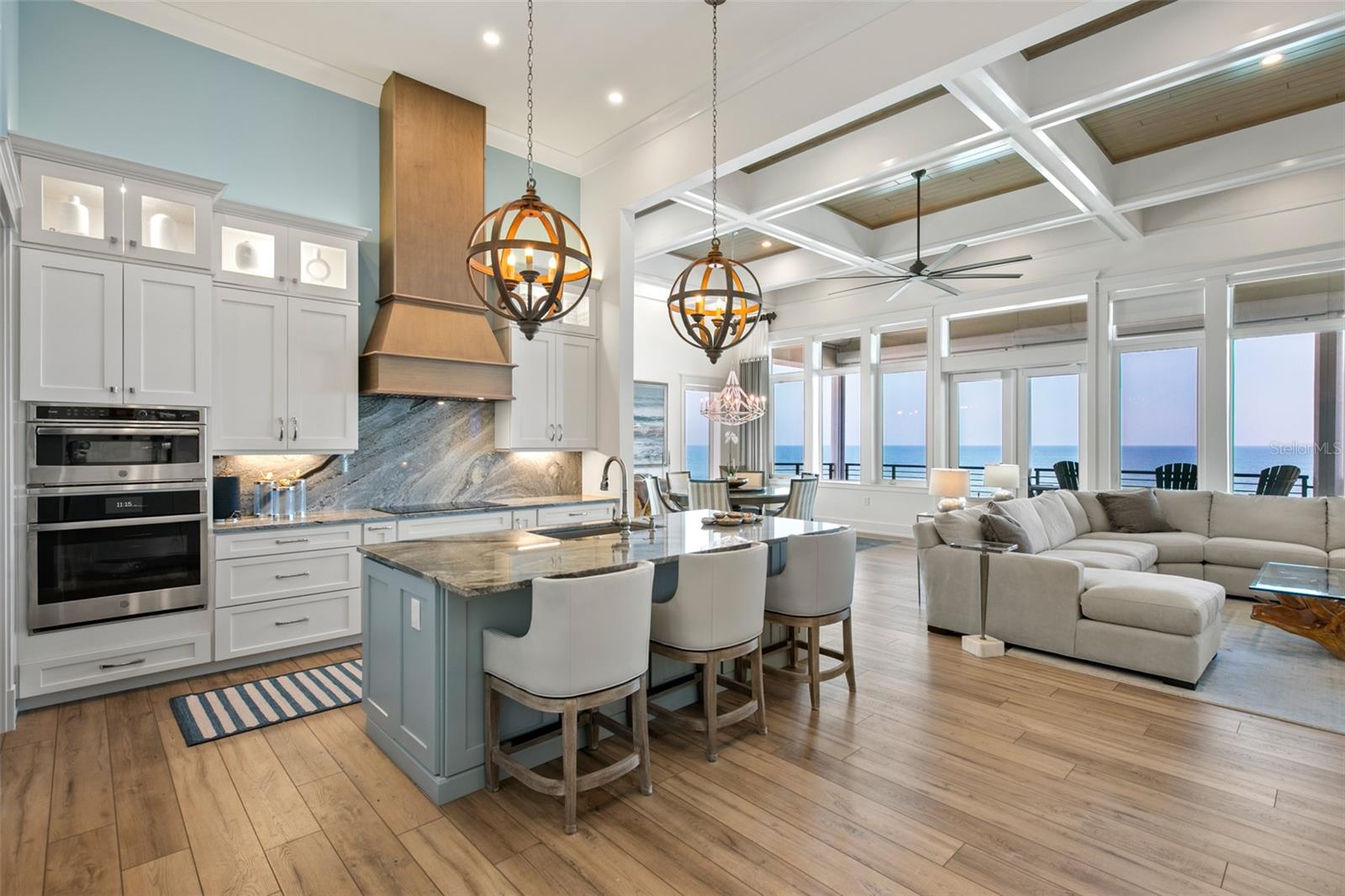 Image 14 of 72 For 113 Calle Del Sur