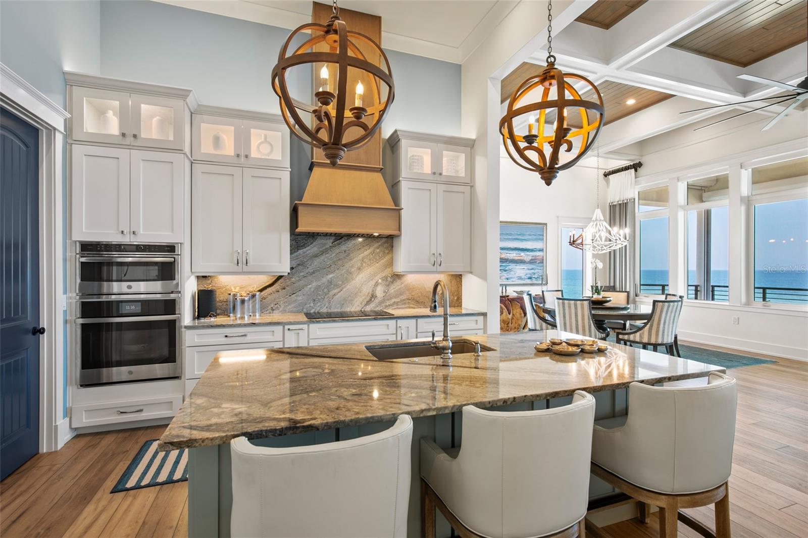 Image 15 of 72 For 113 Calle Del Sur