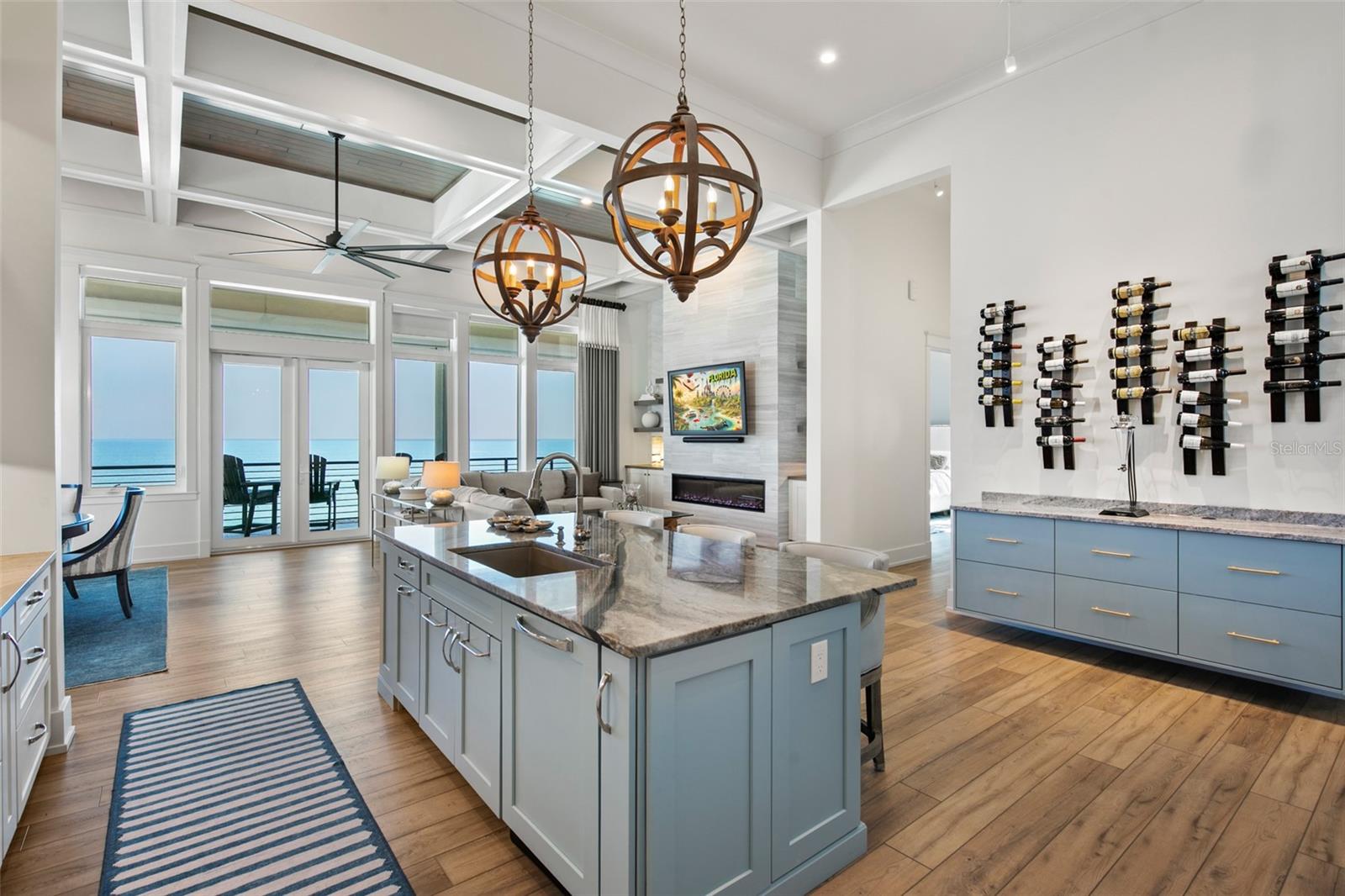 Image 18 of 72 For 113 Calle Del Sur