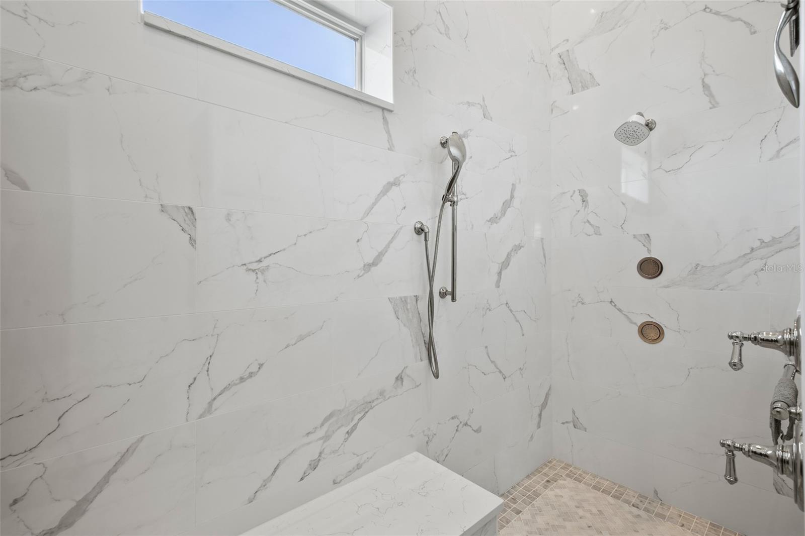 Image 39 of 72 For 113 Calle Del Sur