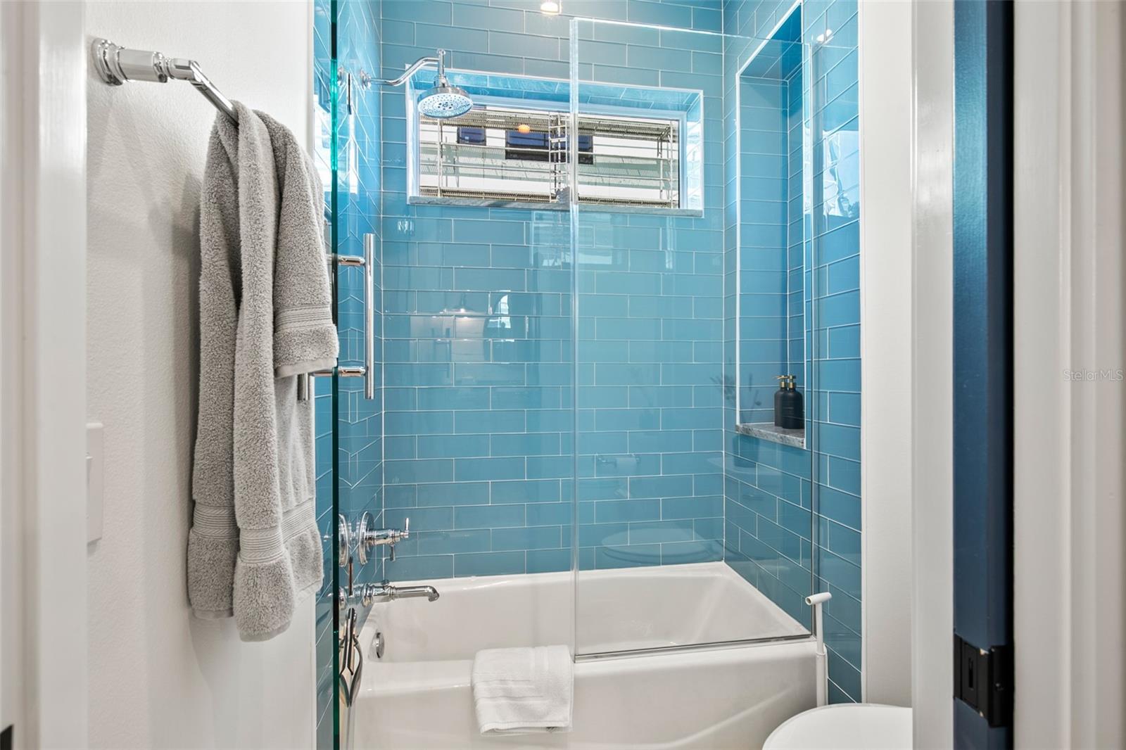 Image 49 of 72 For 113 Calle Del Sur