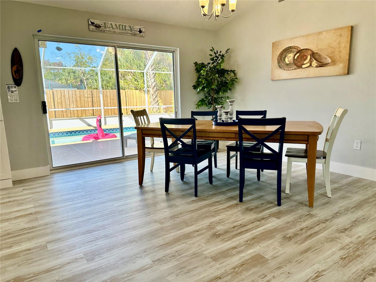 Image 5 of 34 For 126 Bayside Drive