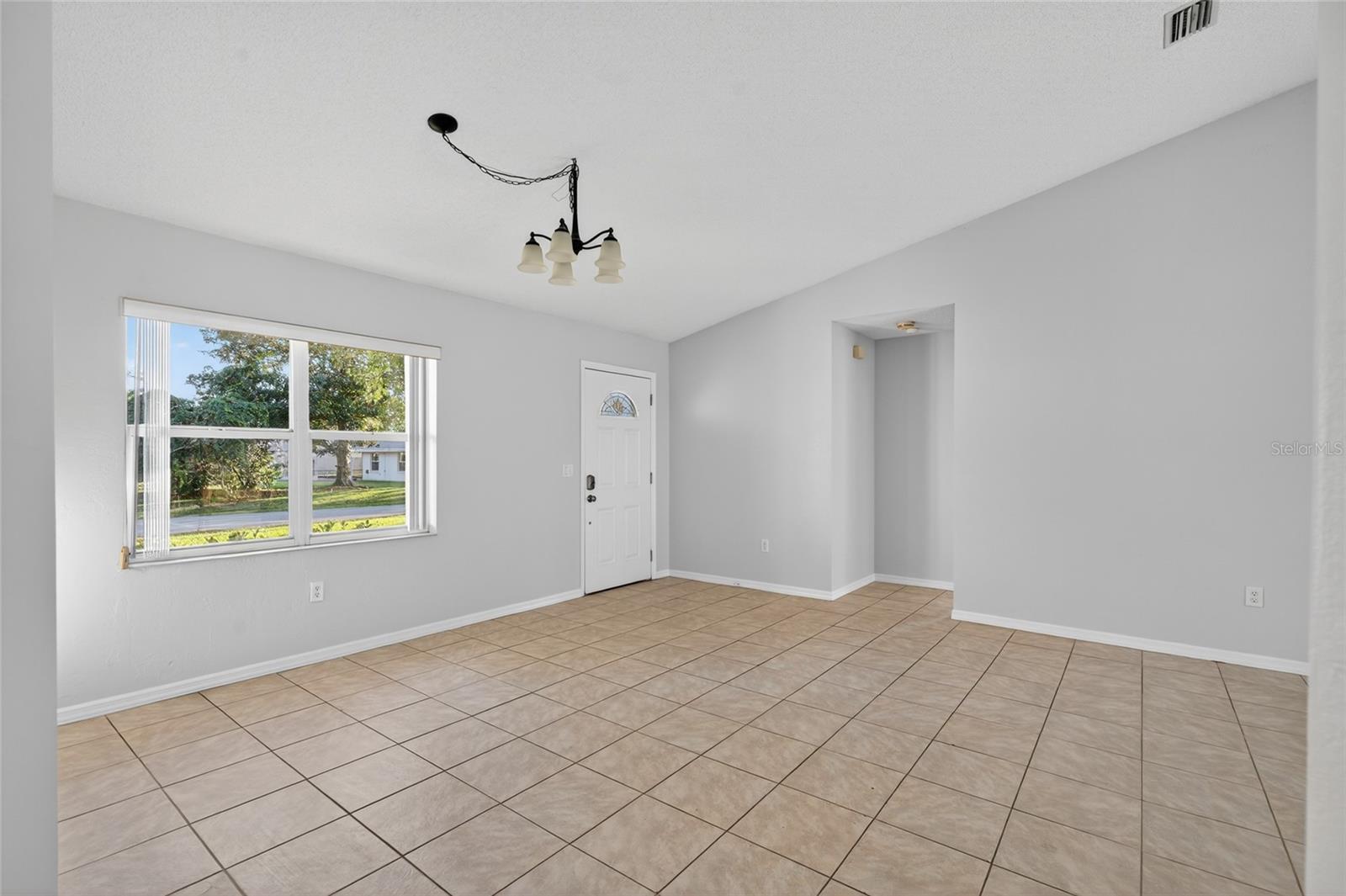 Image 22 of 34 For 110 Westgrill Drive