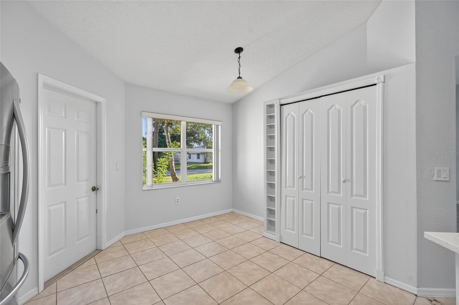 Image 7 of 34 For 110 Westgrill Drive