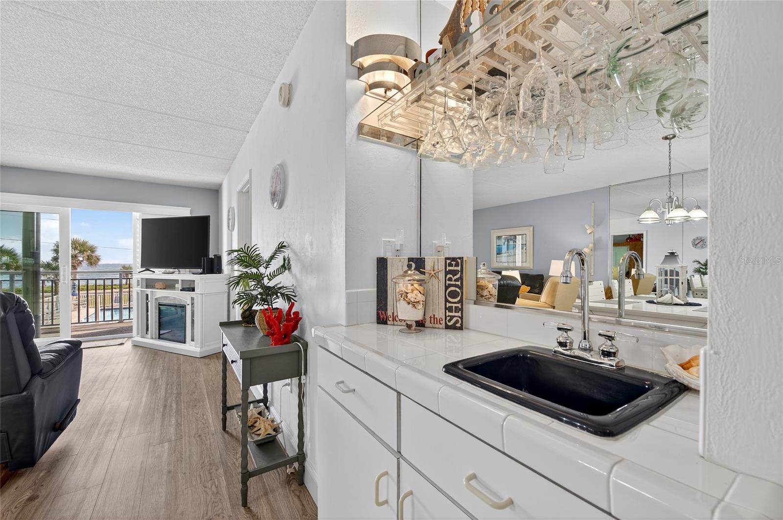 Image 15 of 23 For 2290 Ocean Shore Boulevard 2070