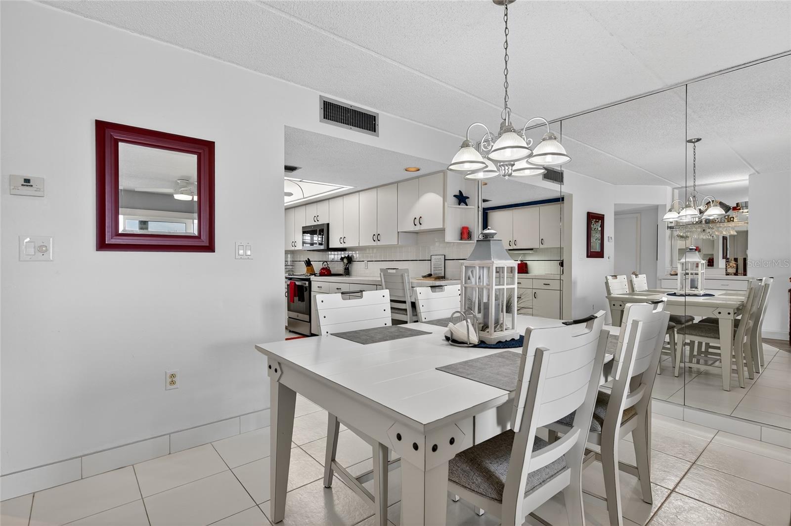 Image 16 of 23 For 2290 Ocean Shore Boulevard 2070