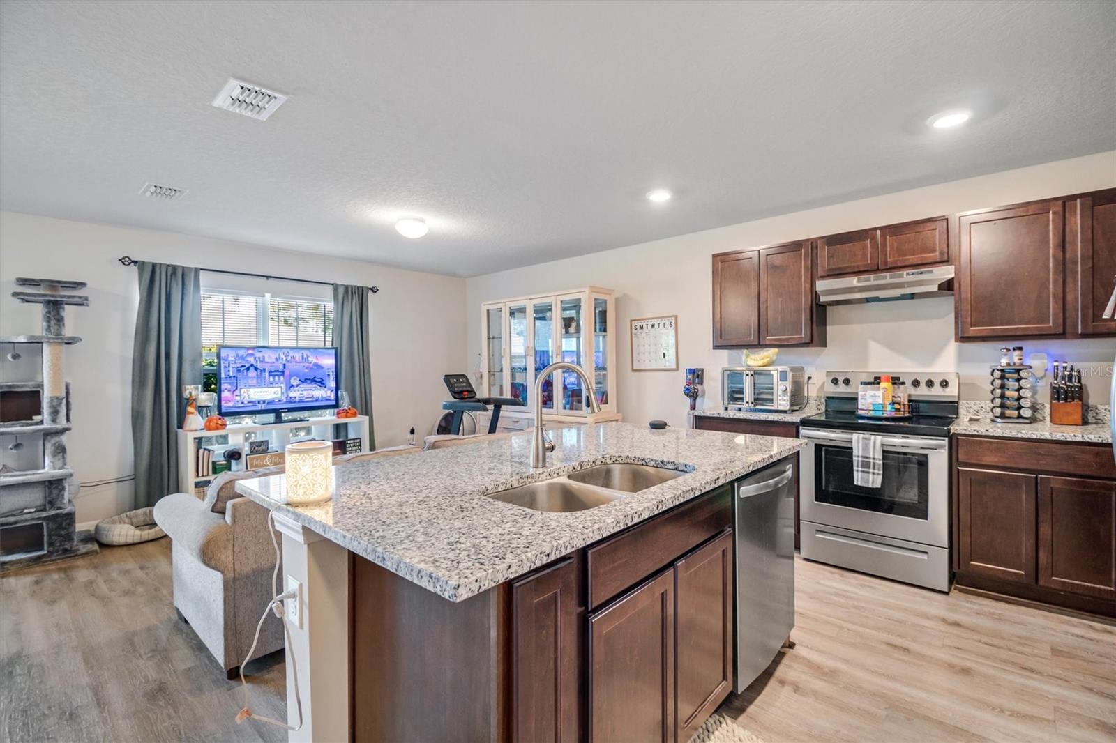 Image 4 of 35 For 29 Wellham Lane