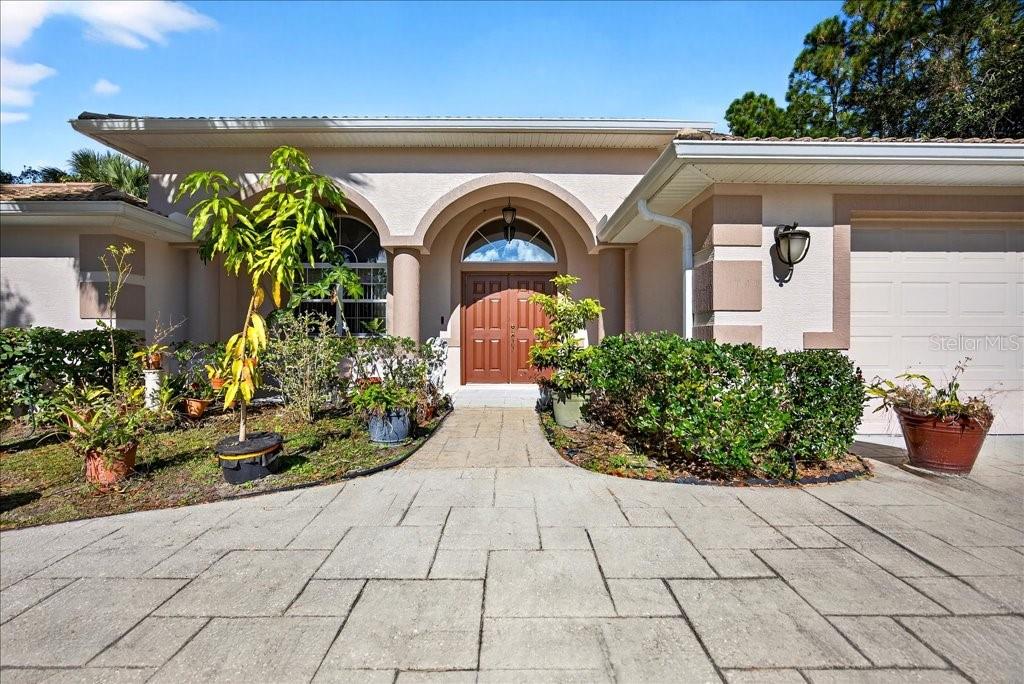 Image 19 of 42 For 28 Fanshawe Lane