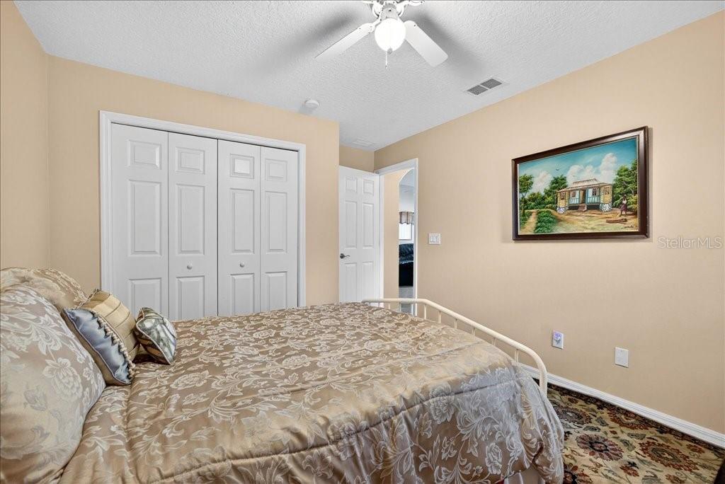 Image 36 of 42 For 28 Fanshawe Lane