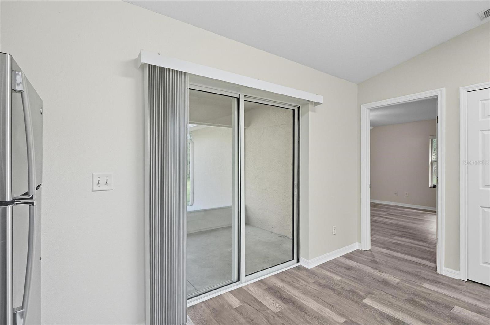 Image 17 of 34 For 120 Coral Reef Court N B