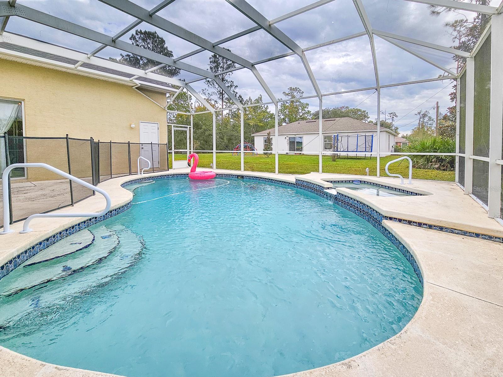 Image 13 of 39 For 18 Squirrel Place