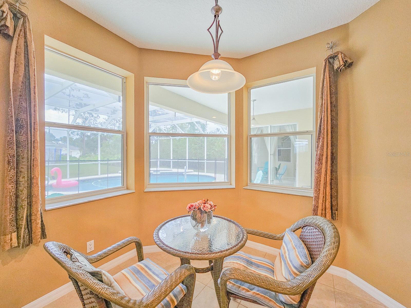 Image 5 of 39 For 18 Squirrel Place