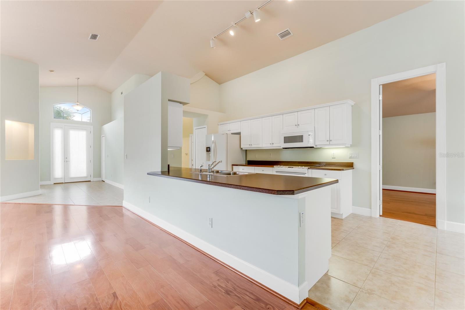 Image 7 of 40 For 1169 Kilkenny Lane