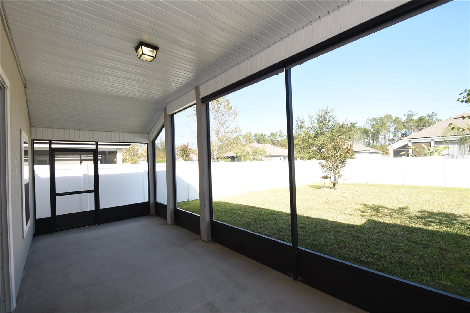 Image 16 of 59 For 110 Coopers Hawk Court