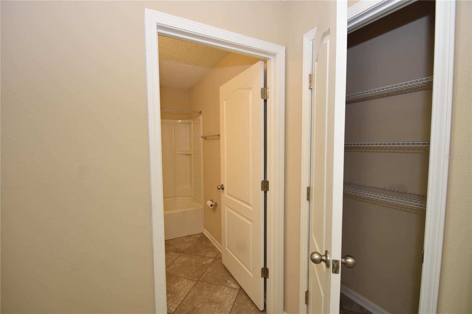 Image 33 of 59 For 110 Coopers Hawk Court