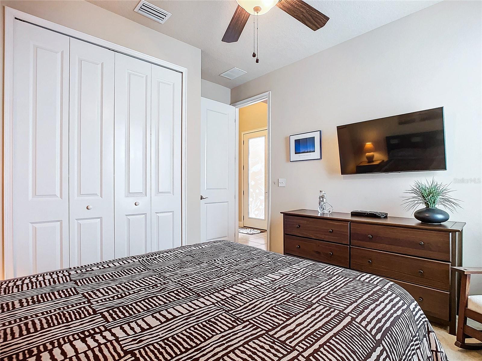 Image 24 of 53 For 645 Elk River