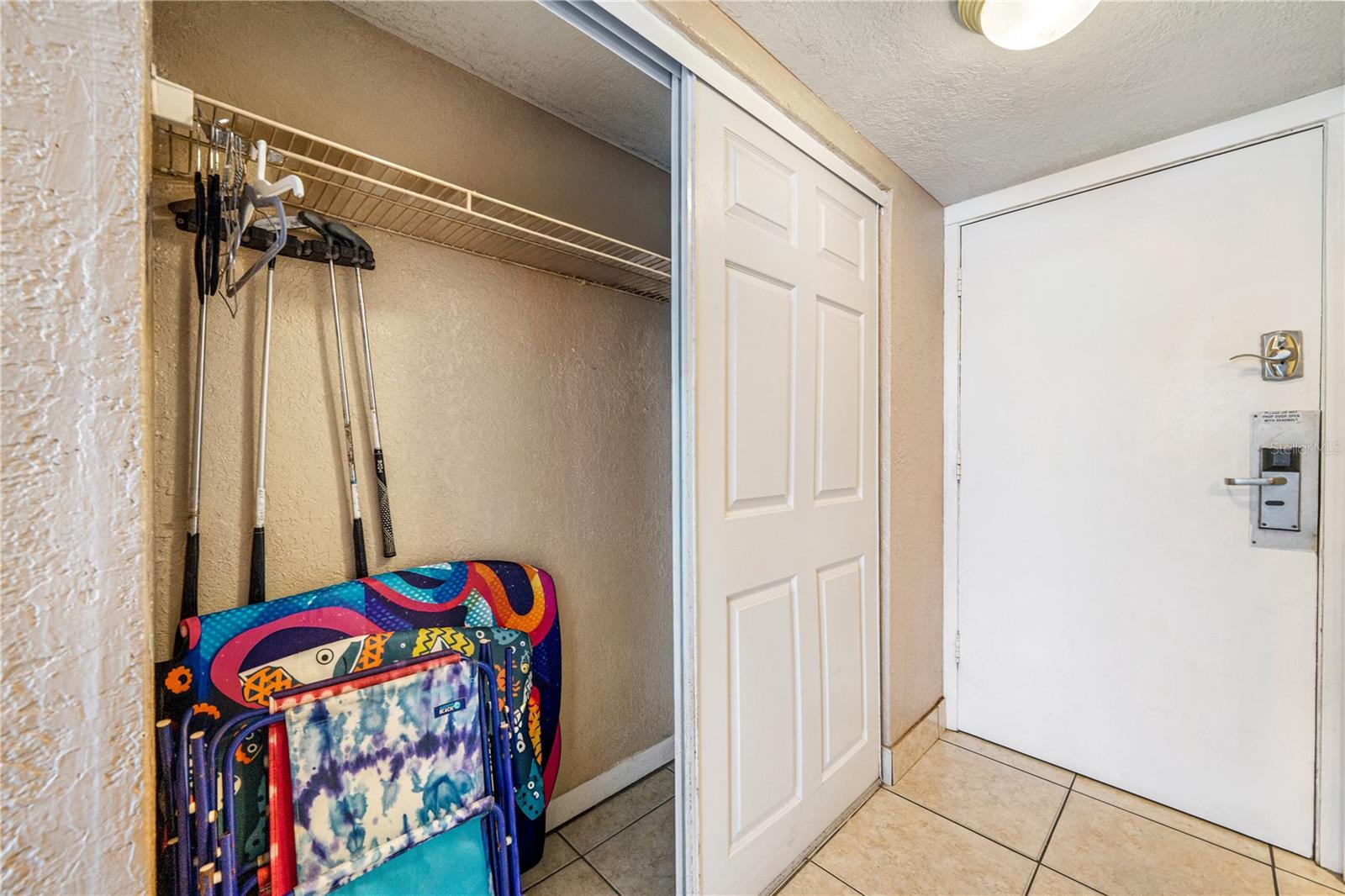 Image 14 of 36 For 2301 Atlantic Avenue 338