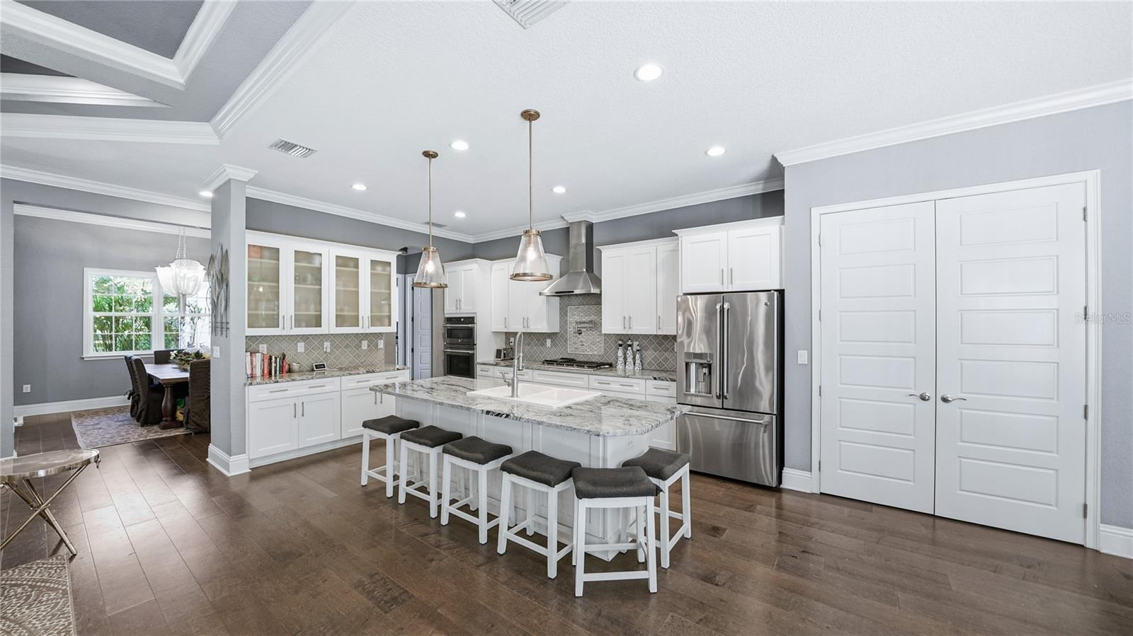 Image 16 of 64 For 4 Flagship Court