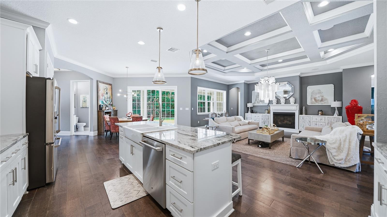 Image 17 of 64 For 4 Flagship Court