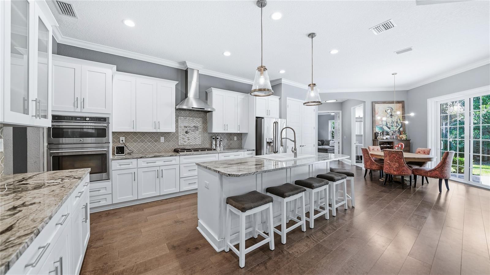 Image 18 of 64 For 4 Flagship Court